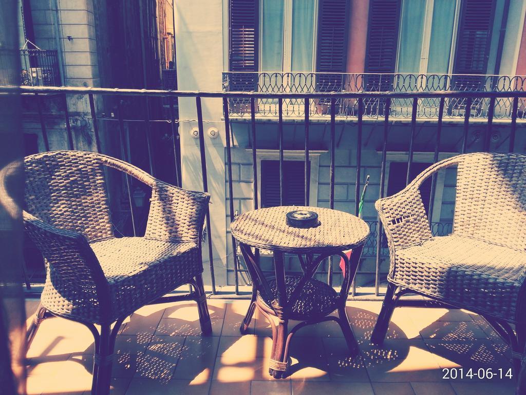 Hotel Regina Palermo Bagian luar foto