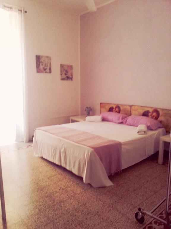 Hotel Regina Palermo Bagian luar foto
