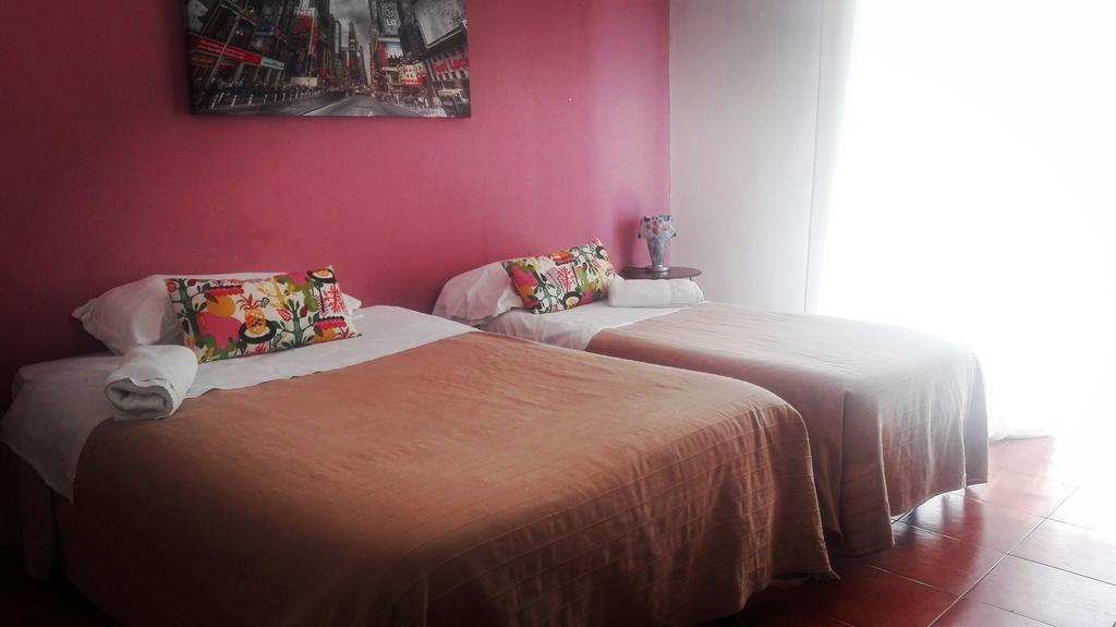 Hotel Regina Palermo Bagian luar foto